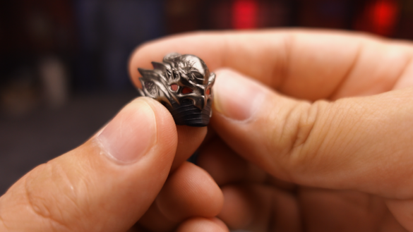 REVIEW RYU HAYABUSA – AC TOYS.00_08_42_23.Imagen fija007