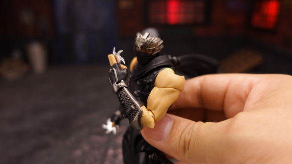 REVIEW RYU HAYABUSA – AC TOYS.00_10_43_08.Imagen fija023