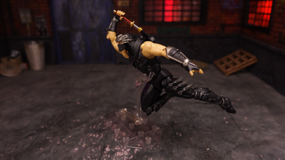 REVIEW RYU HAYABUSA – AC TOYS.00_11_35_06.Imagen fija025