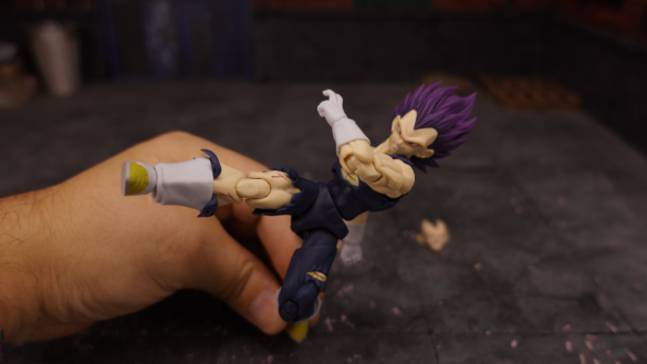 REVIEW AIR & OQ 001 – B.00_03_28_13.Imagen fija018