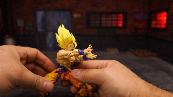 GOKU – SUPER SAIYAN LEGENDARY.00_05_09_18.Imagen fija017