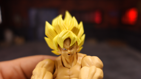 GOKU – SUPER SAIYAN LEGENDARY.00_05_42_09.Imagen fija023