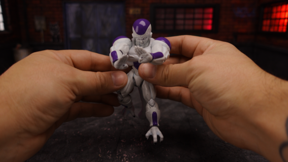 REVIEW FRIEZA – FULL POWER.00_05_45_23.Imagen fija014