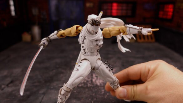 REVIEW RYU HAYABUSA BLANCO – AC TOYS.00_08_09_40.Imagen fija024