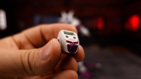 REVIEW COOLER – FINAL FORM.00_04_56_13.Imagen fija003