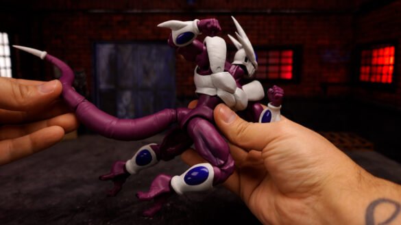 REVIEW COOLER – FINAL FORM.00_05_18_13.Imagen fija008