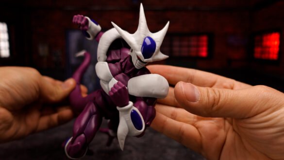 REVIEW COOLER – FINAL FORM.00_05_22_04.Imagen fija009