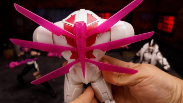 REVIEW TRIPACK NIMROD – X-MEN.00_09_01_50.Imagen fija025