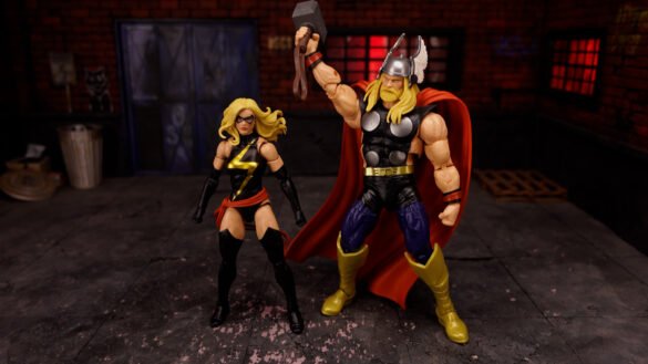 REVIEW WARBIRD – 85 ANIVERSARIO MARVEL.00_05_20_17.Imagen fija011