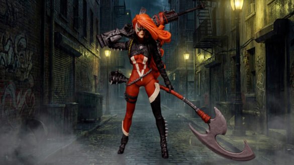 She-Spawn de McFarlane posando con armas en una escena urbana con humo.