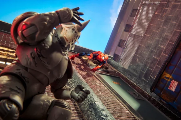 GEEKSONAS-MVL-LEGENDS-SERIES-SPIDER-MAN-VS.-MARVELS-RHINO-YOUR-FRIENDLY-NEIGHBORHOOD-SPIDER-MAN-12 Diorama urbano de Spider-Man y Rhino de Marvel Legends, con Rhino en primer plano y Spider-Man al fondo.