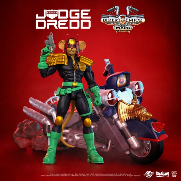 Judge Throttle de Nacelle junto a su motocicleta.