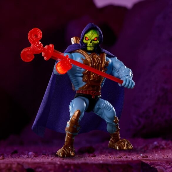Masters-of-the-Universe-Origins-Deluxe-Laser-Light-Skeletor-02