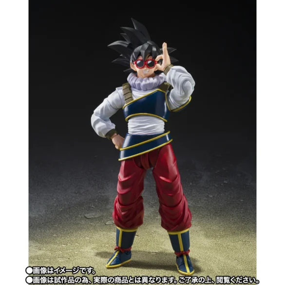 Son Goku Return to Earth S.H.Figuarts con expresión sonriente y mano levantada.