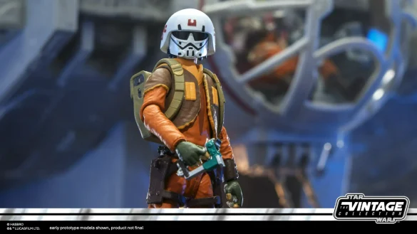 geeksonas-Star-Wars-New-Era-Launch-27 Ezra Bridger disfrazado de explorador imperial The Vintage Collection en un diorama.