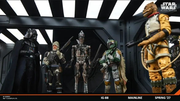 geeksonas-Star-Wars-New-Era-Launch-50 IG-88 The Black Series junto a otros cazarrecompensas y Darth Vader.