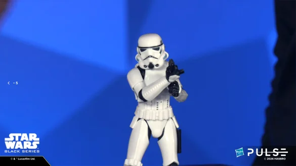 geeksonas-Star-Wars-New-Era-Launch-65 Stormtrooper The Black Series apuntando con su bláster durante la presentación.