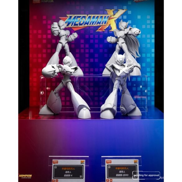 Prototipos grises de Mega Man X de Blokees en poses de exhibición.